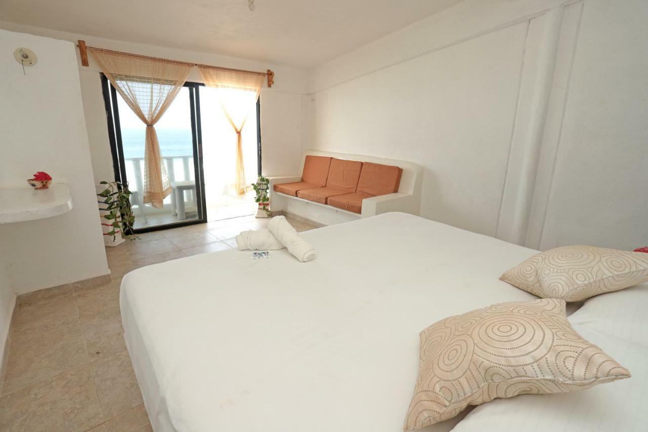 Hotel Neptuno Зиполите Экстерьер фото